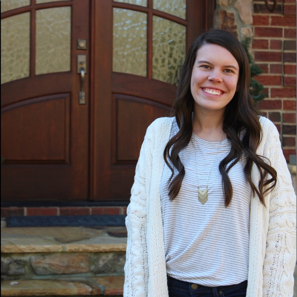 Meet your Posher, Corrie